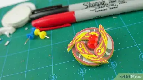 Imagen titulada Make a Beyblade Step 4