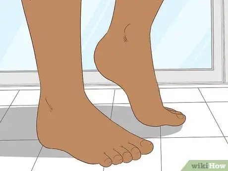 Imagen titulada Remove Dry Skin from Your Feet Using Epsom Salt Step 20