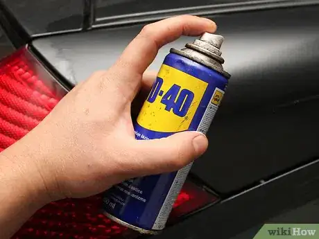 Imagen titulada Remove Egg Stains from Car Paint Step 9