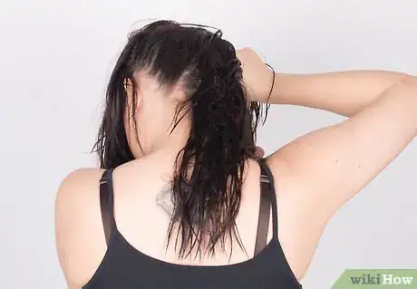 Imagen titulada Style Wet Hair Step 23