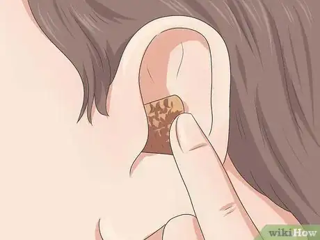 Imagen titulada Pierce Your Own Tragus Step 7