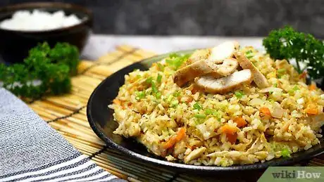 Imagen titulada Make Fried Rice Step 9