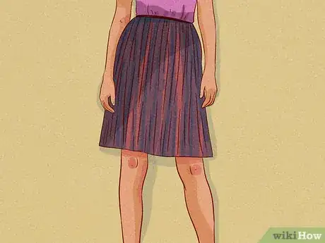 Imagen titulada Dress the Inverted Triangle Body Shape Step 10