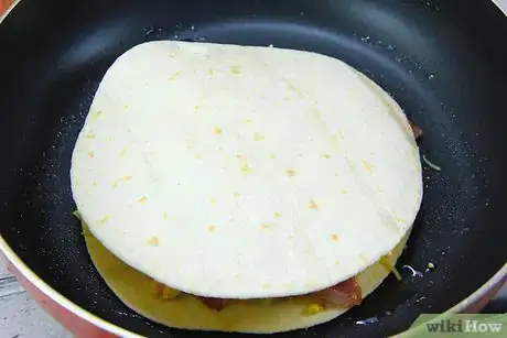 Imagen titulada Make Breakfast Quesadillas Step 11