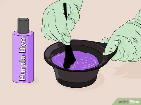 Imagen titulada Dye Hair Two Colors Step 11