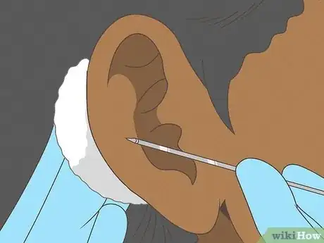 Imagen titulada Pierce Your Own Cartilage Step 9