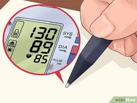 Imagen titulada Monitor Blood Pressure Step 8