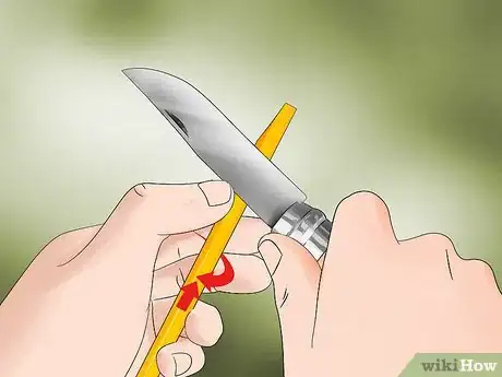 Imagen titulada Sharpen a Pencil With a Knife Step 11