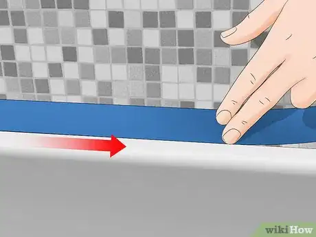 Imagen titulada Fix a Chipped Bathtub Step 11