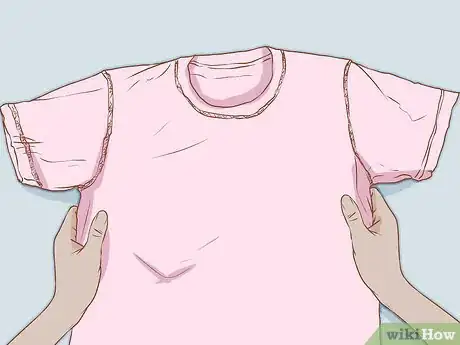 Imagen titulada Make a Shirt Smaller Step 4