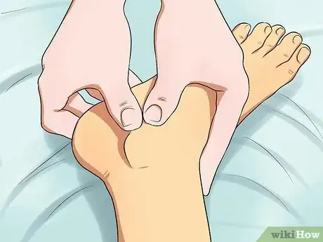 Imagen titulada Cure Numbness in Your Feet and Toes Step 4