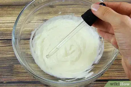 Imagen titulada Make Store‐Bought Frosting Better Step 3