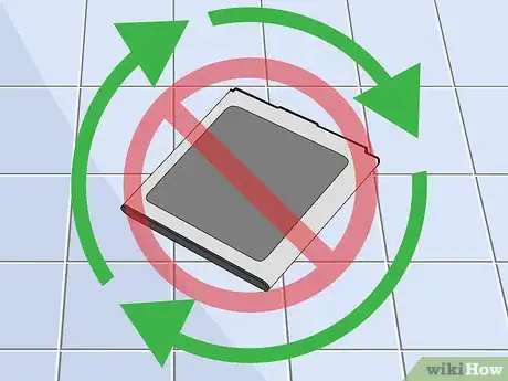 Imagen titulada Dispose of a Swollen Cell Phone Battery Step 9