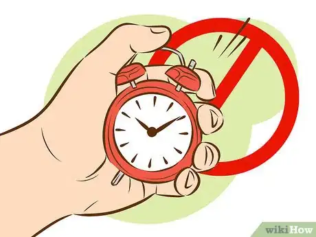 Imagen titulada Stop Oversleeping Step 1