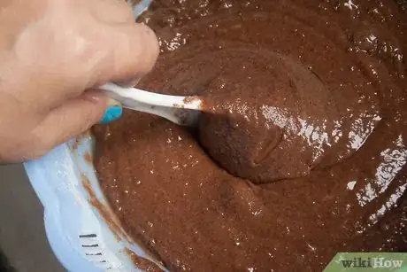 Imagen titulada Make a Chocolate Cake Step 43