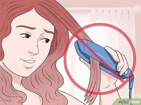 Imagen titulada Bleach Your Hair With Hydrogen Peroxide Step 14