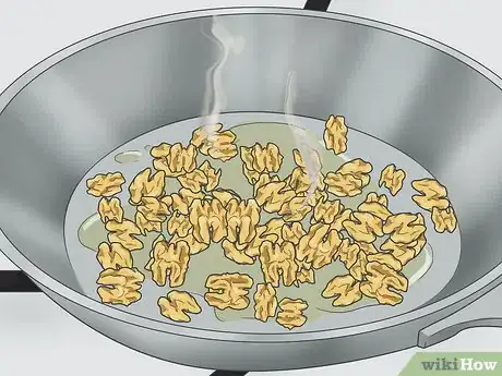 Imagen titulada Eat Walnuts Step 14