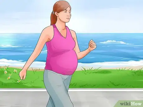 Imagen titulada Naturally Lower Blood Pressure During Pregnancy Step 1