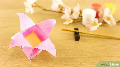 Imagen titulada Make an Origami Star Box Step 19