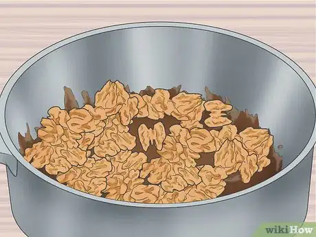 Imagen titulada Eat Walnuts Step 18