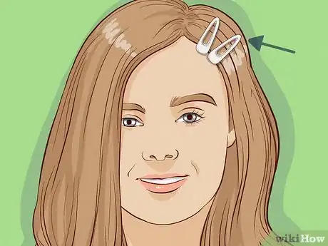 Imagen titulada Air Dry Thick Hair Step 13