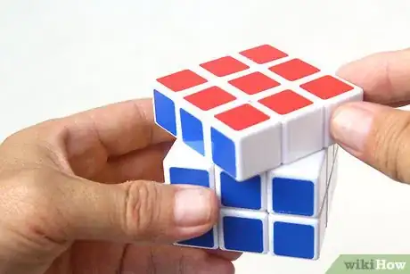 Imagen titulada Make a Rubik's Cube Turn Better Step 1