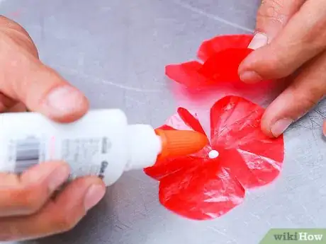 Imagen titulada Make Homemade Paper Flowers Step 9