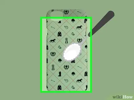 Imagen titulada Clean a Phone Case Step 13