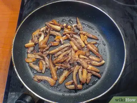 Imagen titulada Prepare Oyster Mushrooms Step 4