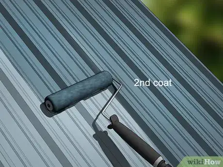 Imagen titulada Paint a Metal Roof Step 17