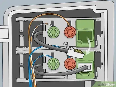 Imagen titulada Check a Phone Line Step 11