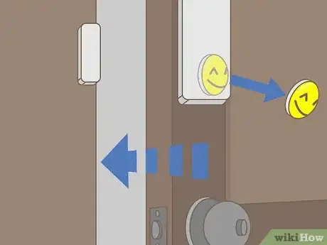 Imagen titulada Sneak Past Your Home Security System Step 4