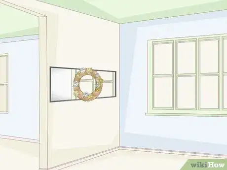 Imagen titulada Hang a Wreath on a Mirror Step 4