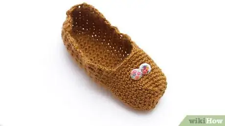 Imagen titulada Crochet Slippers Step 12