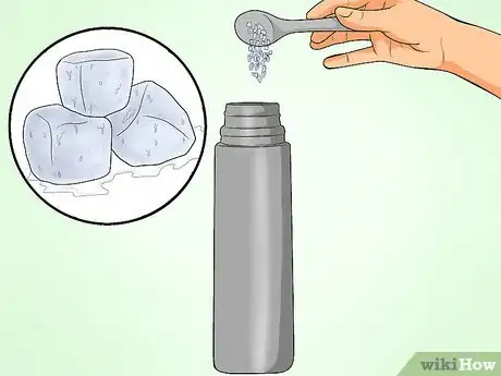 Imagen titulada Clean a Vacuum Thermosflask That Has Stains at the Bottom Step 6