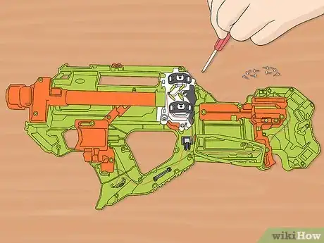 Imagen titulada Modify a Nerf Gun Step 14