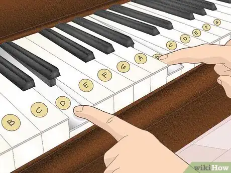 Imagen titulada Play Chopsticks on a Keyboard or Piano Step 5