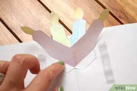 Imagen titulada Make a Birthday Cake Pop up Card (Robert Sabuda Method) Step 23