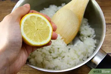 Imagen titulada Flavor Rice Step 9