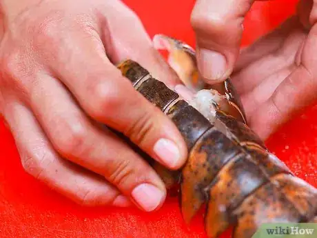 Imagen titulada Prepare Lobster Tails Step 5