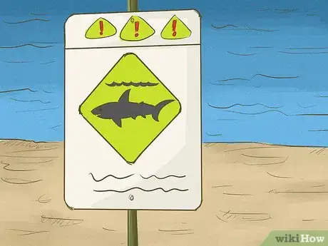 Imagen titulada Avoid Sharks Step 1