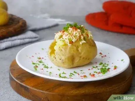 Imagen titulada Cook a Potato in the Microwave Step 5