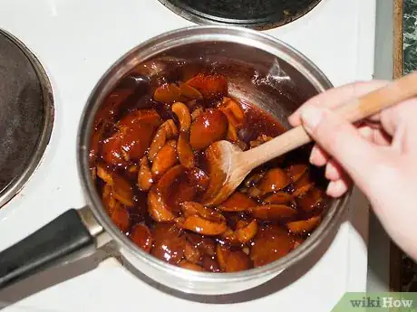 Imagen titulada Bake a Plum Cake Step 1