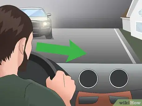 Imagen titulada Reduce Glare when Driving at Night Step 6