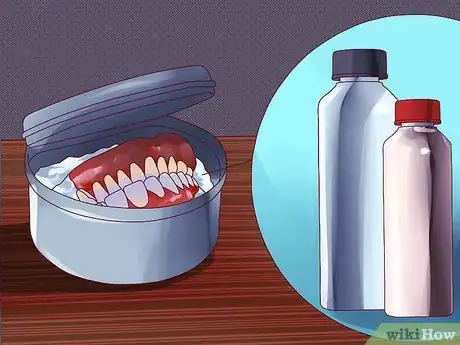 Imagen titulada Keep False Teeth White Step 8