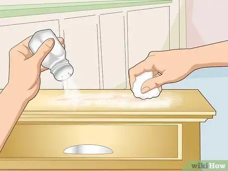 Imagen titulada Remove a Hot Sauce Stain Step 15