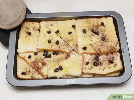 Imagen titulada Make Bread and Butter Pudding Step 13