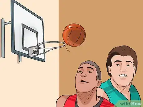 Imagen titulada Box Out in Basketball Step 12