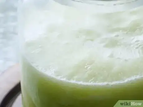 Imagen titulada Make Cabbage Juice Step 7