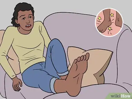 Imagen titulada Treat Pain at the Top of the Foot Step 8